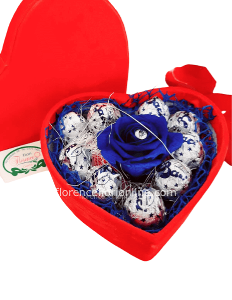 Cuore con Rosa blu e Cioccolato